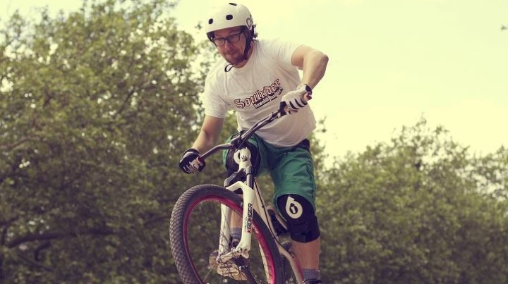 Mountainbike-Fahrer 