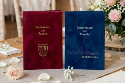 Stammbücher mit Saarbrücker Prägung